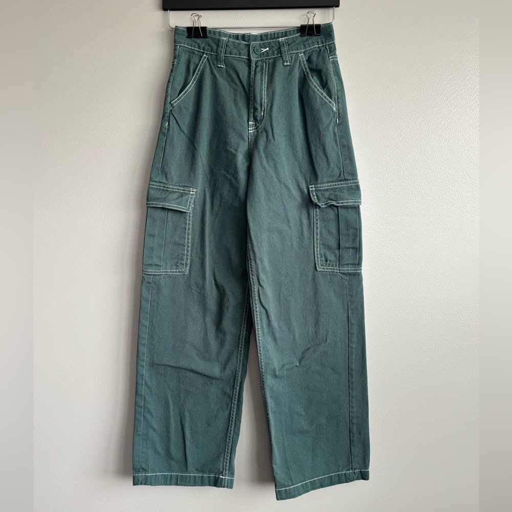 Divided H & M Y2K Jade Green Size 0 High Rise Wide Leg Cargo Pants